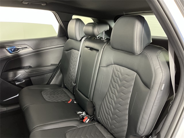 2026 Kia Sportage X-Line photo 12