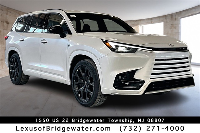 2026 Lexus TX Hybrid's photo