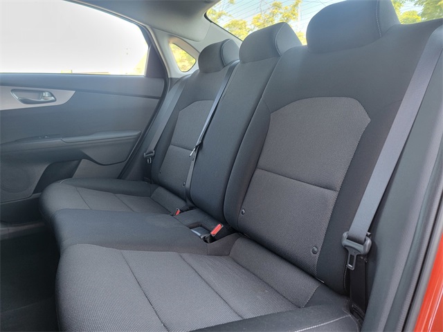 2022 Kia Forte FE LXS photo 15