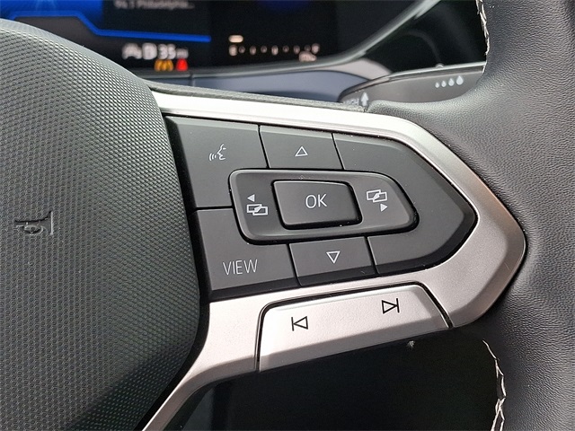 2022 Volkswagen Taos SE photo 22