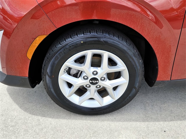 2023 Kia Soul LX photo 9