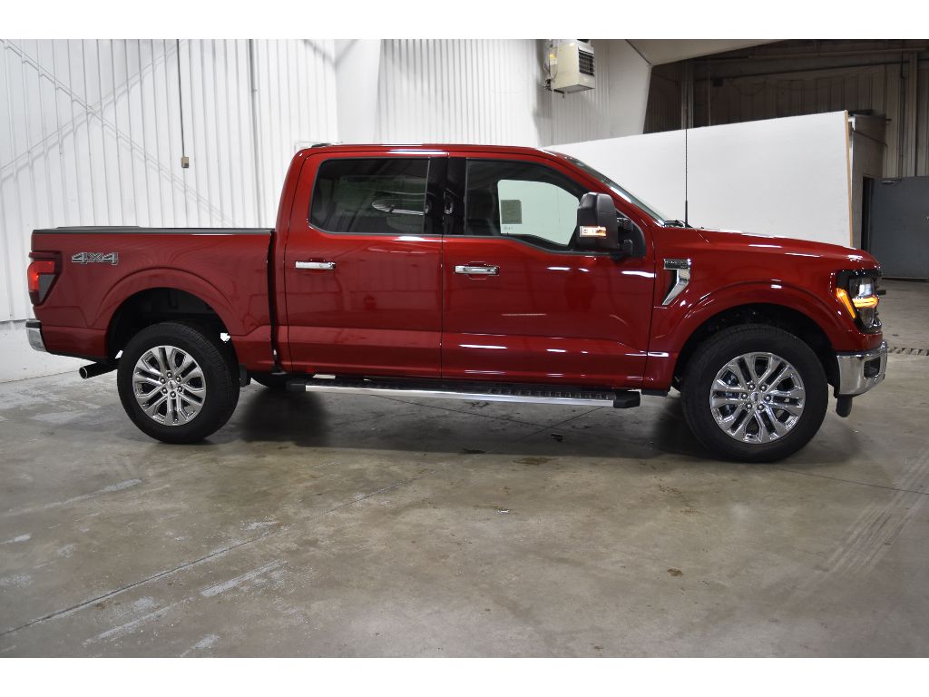 2025 Ford F-150 XLT photo 4