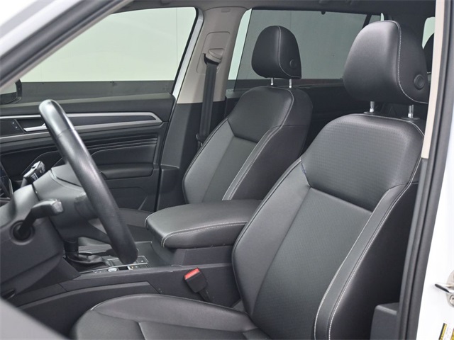 2021 Volkswagen Atlas V6 SE Technology R-Line photo 4