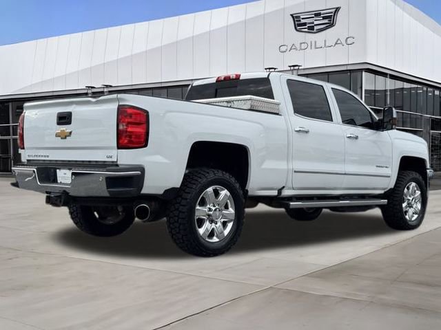2019 Chevrolet Silverado 2500HD LTZ photo 6