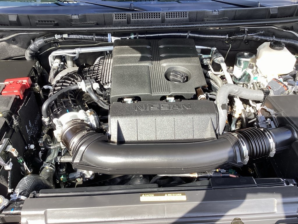 2025 Nissan Frontier SV photo 12
