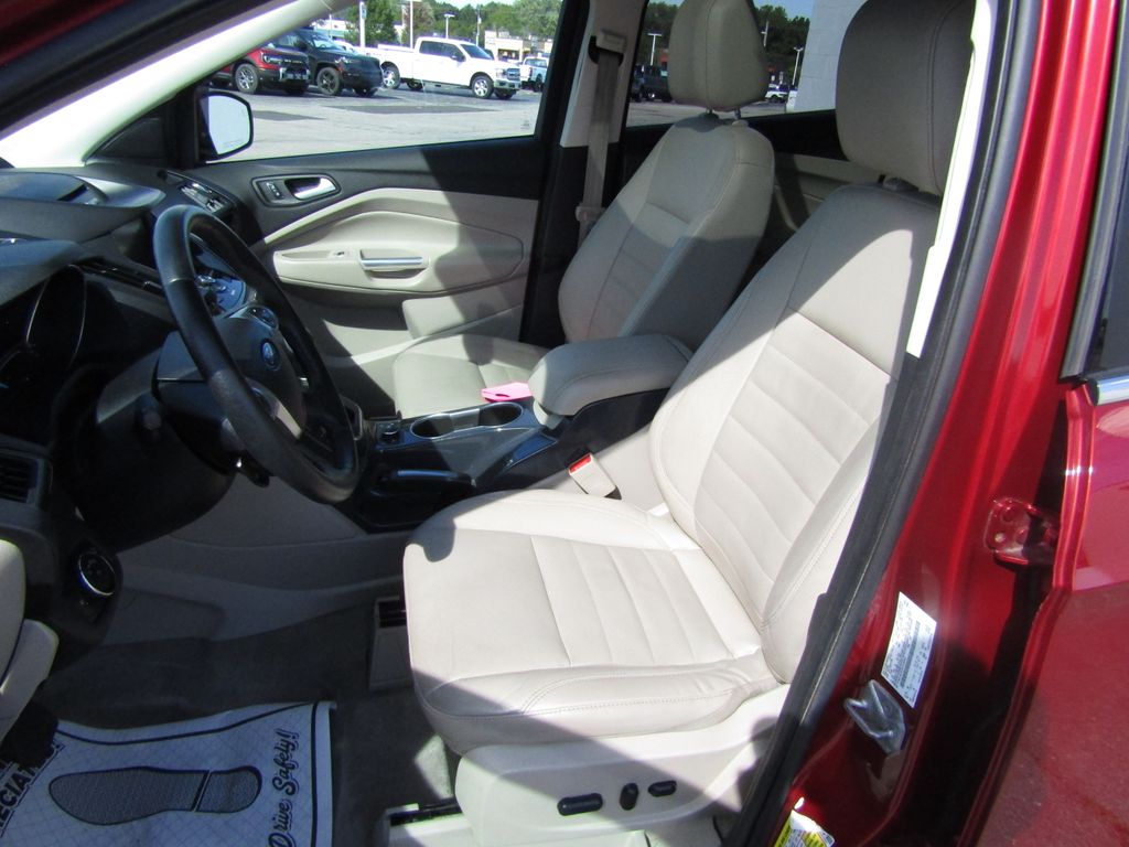 2014 Ford Escape Titanium photo 10