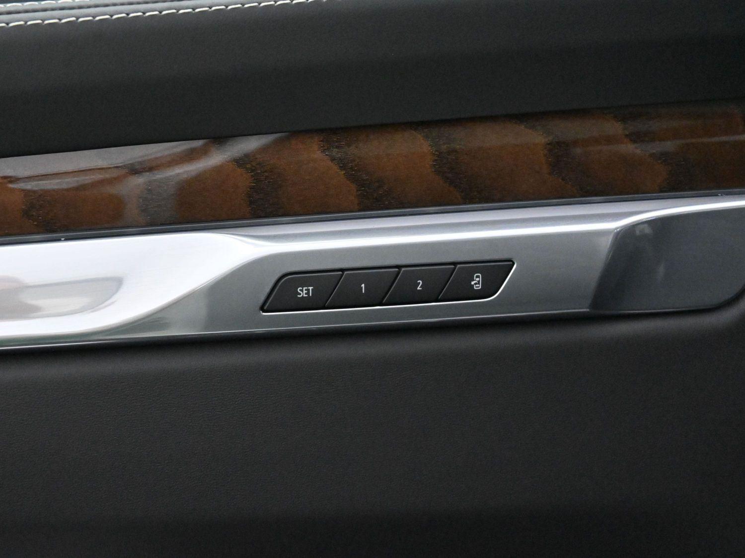 2025 Cadillac Escalade Sport Platinum photo 12
