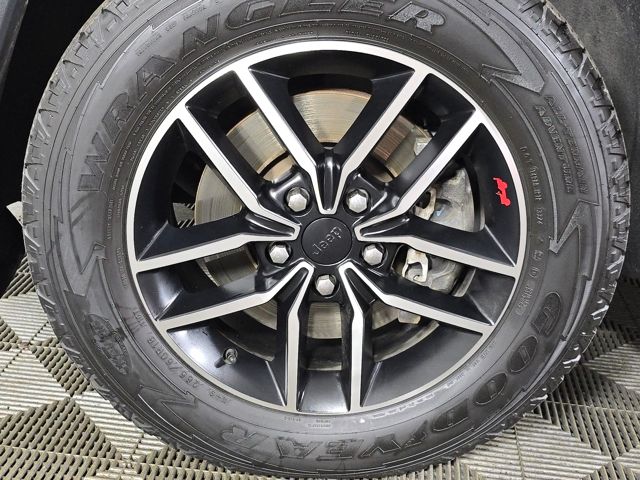 2021 Jeep Grand Cherokee Trailhawk photo 10