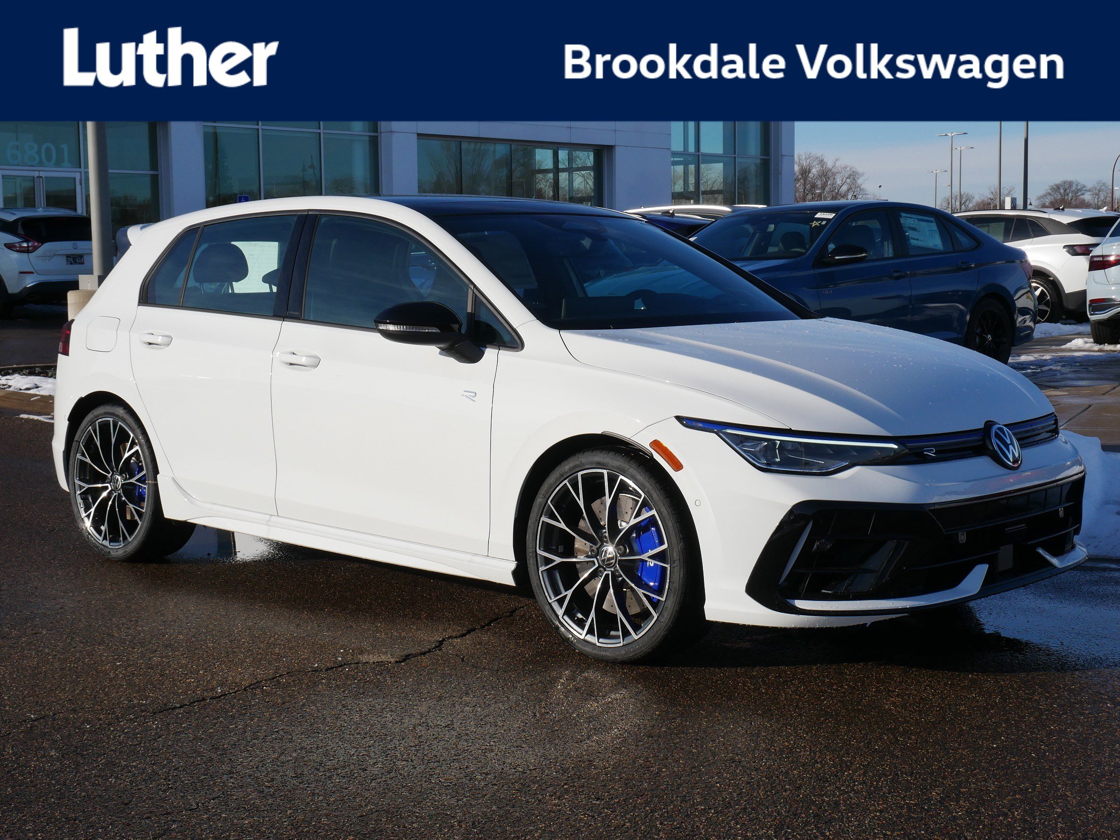 2026 Volkswagen Golf R R's photo