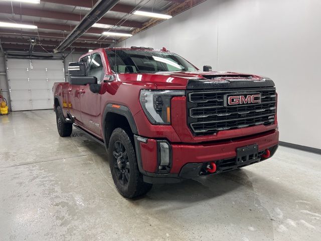 2024 Gmc Sierra HD AT4 photo 3