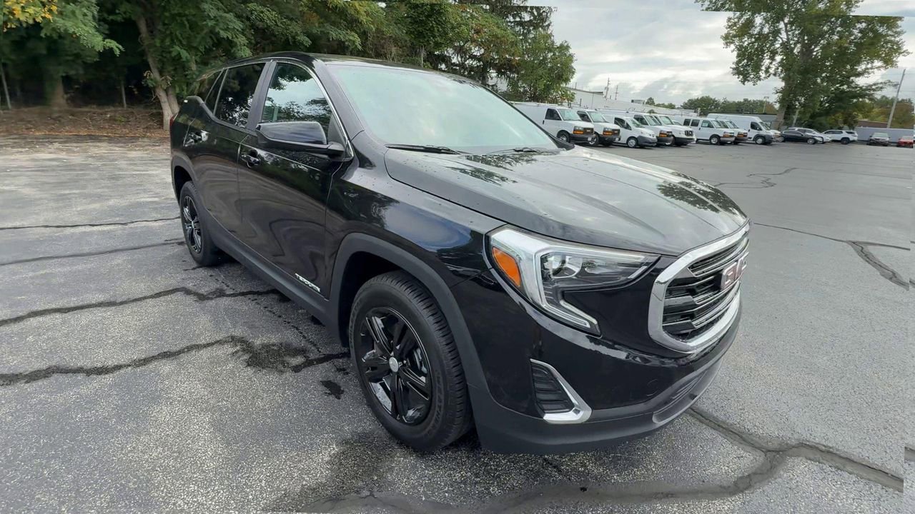 2021 Gmc Terrain SLE photo 2