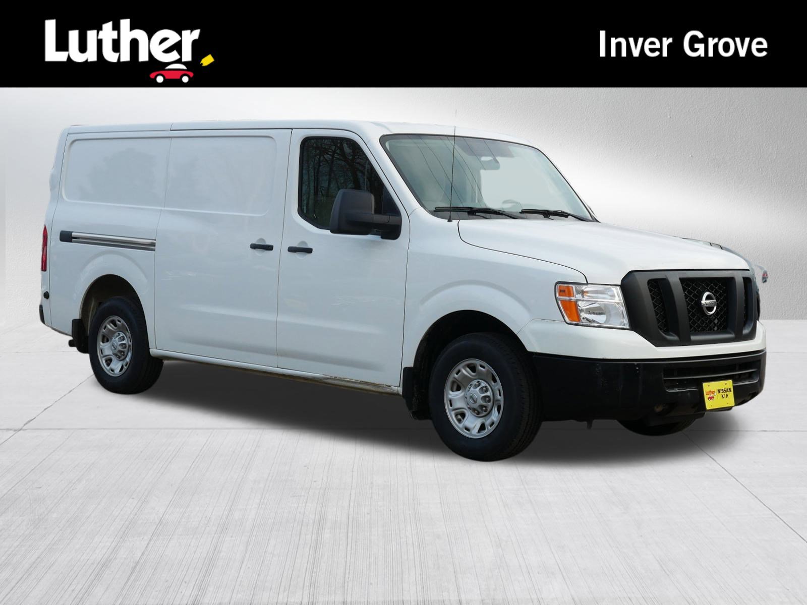 2020 Nissan NV Cargo SV's photo