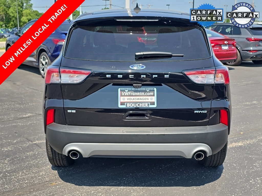 2022 Ford Escape SE photo 4