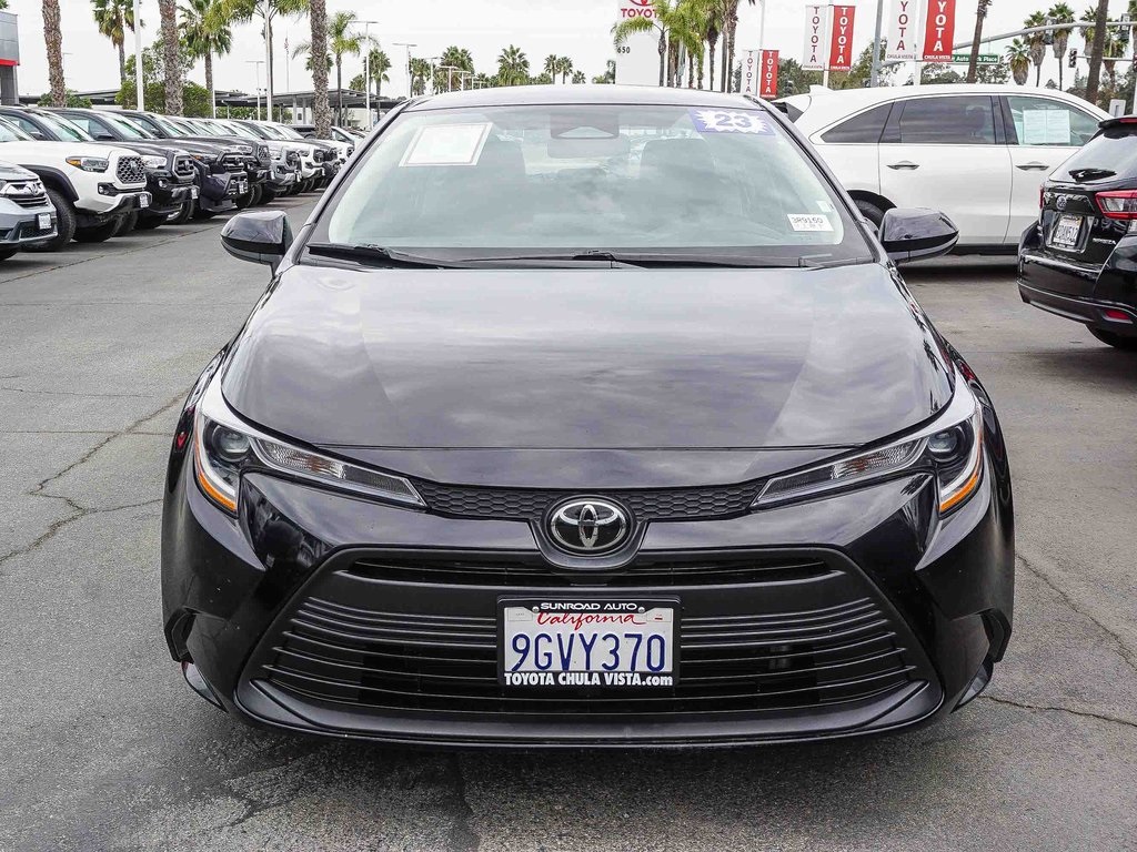 2023 Toyota Corolla LE photo 2