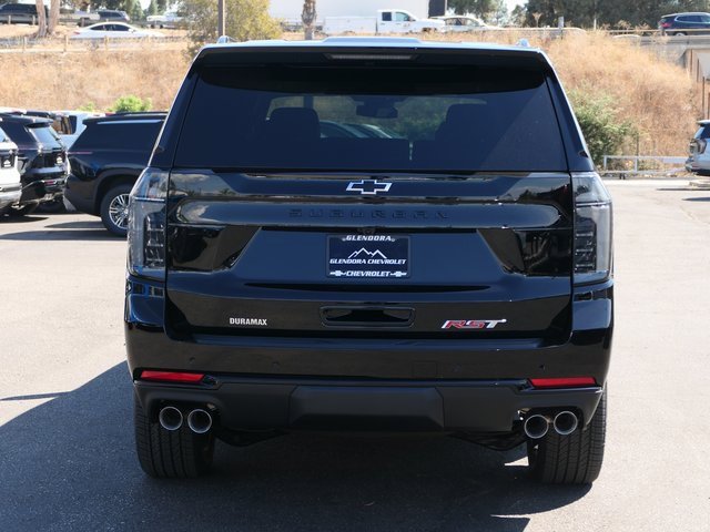 2026 Chevrolet Suburban RST photo 5