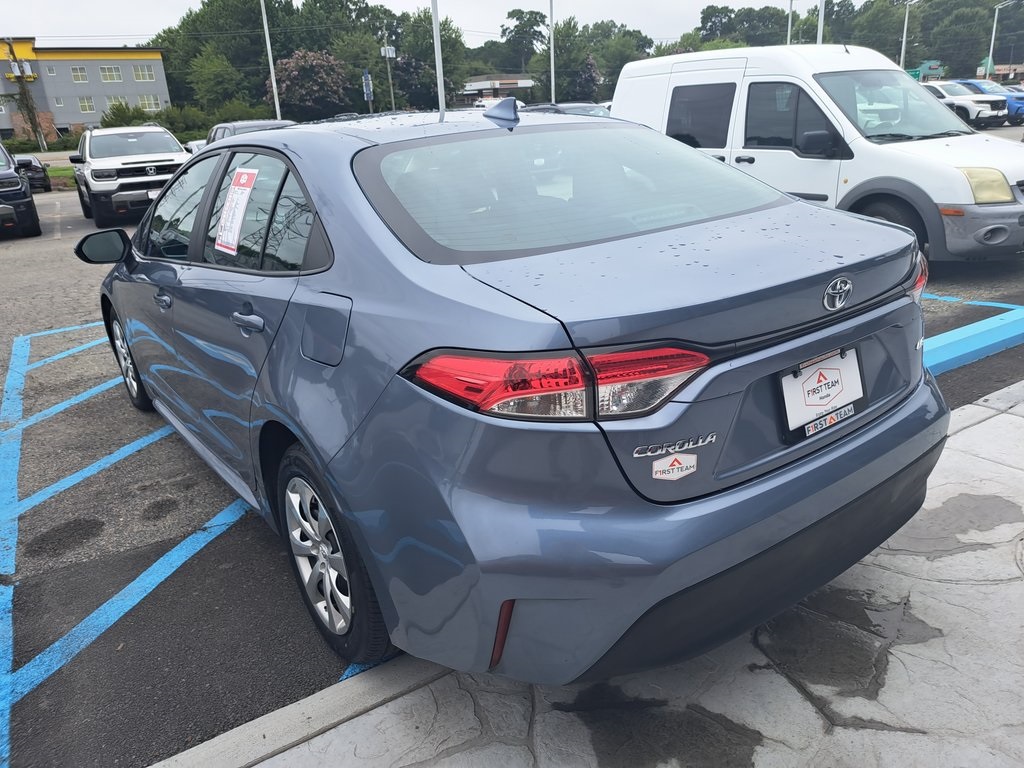 2023 Toyota Corolla LE photo 6