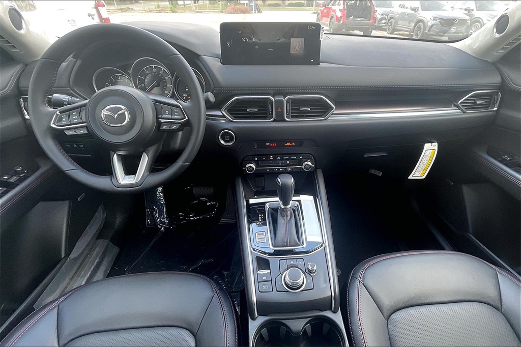 2025 MAZDA CX-5 - Image 4
