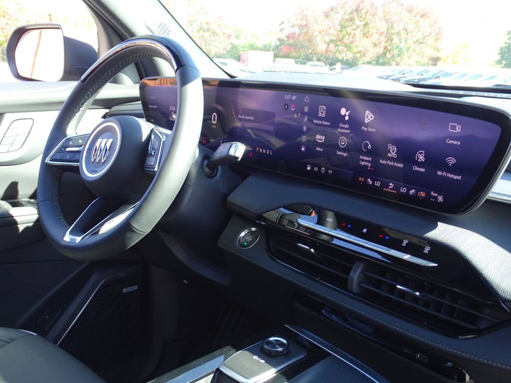 2025 Buick Enclave Preferred photo 10