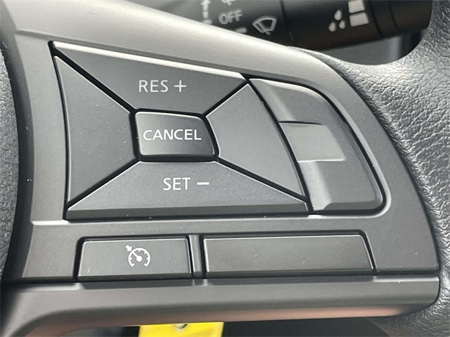 2025 Nissan Versa 1.6 S photo 25