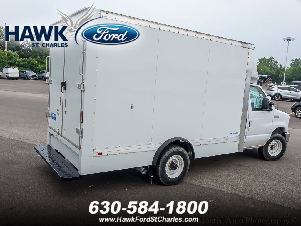 2023 Ford E-350 photo 8