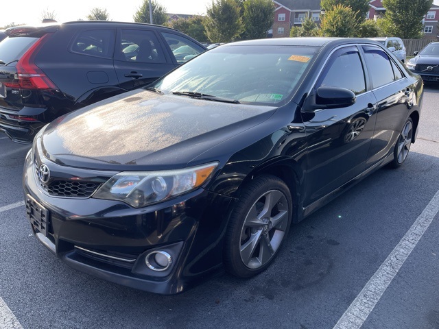 Used 2014 Toyota Camry XLE with VIN 4T1BK1FK2EU025186 for sale in Fredericksburg, VA