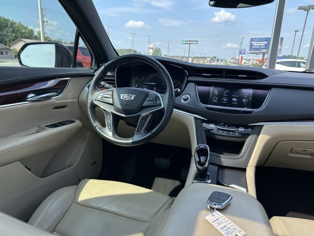 2018 Cadillac XT5 Luxury photo 15