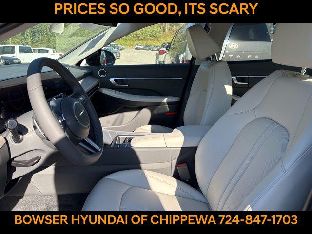 2025 Hyundai Sonata Hybrid Limited photo 4