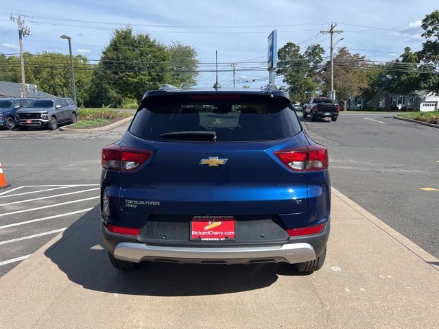 2022 Chevrolet Trailblazer LT photo 4
