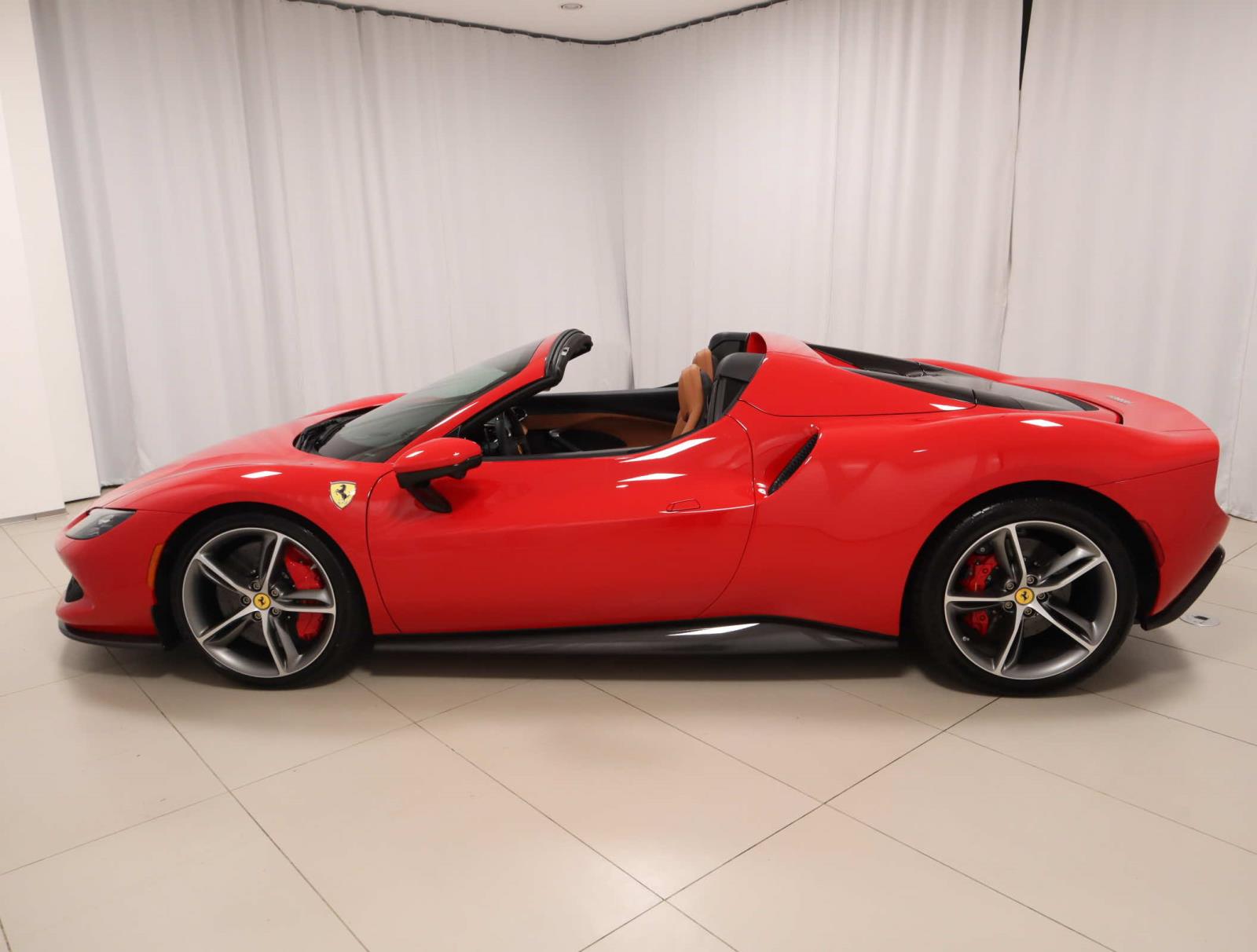 2024 Ferrari 296 GTS photo 16