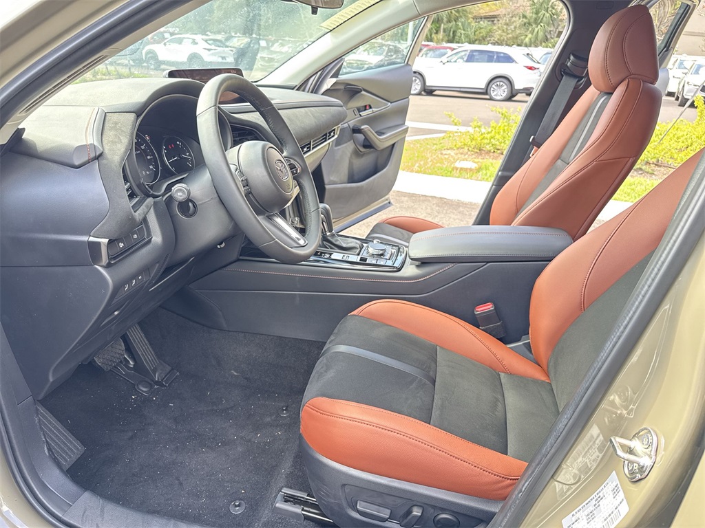 2024 Mazda CX-30 2.5 Turbo Carbon photo 35