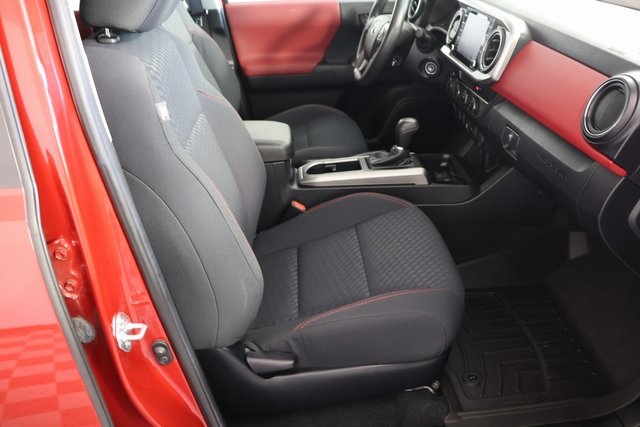 2021 Toyota Tacoma SR5 photo 19