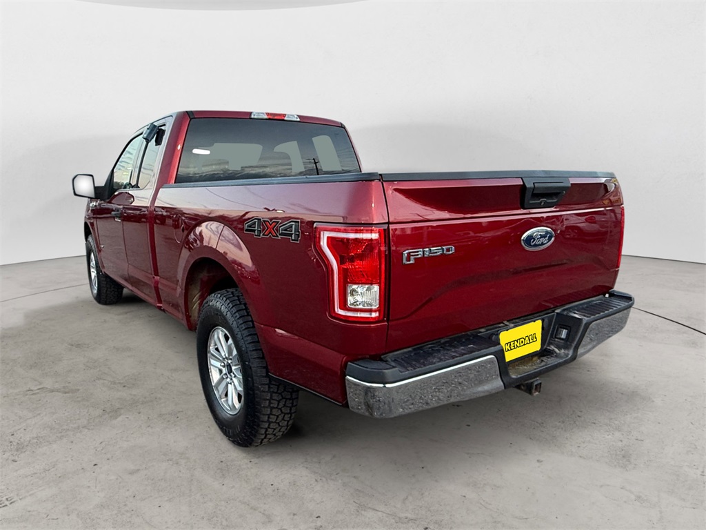 2017 Ford F-150 XLT photo 3