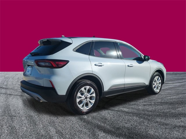 2026 Ford Escape Active photo 4