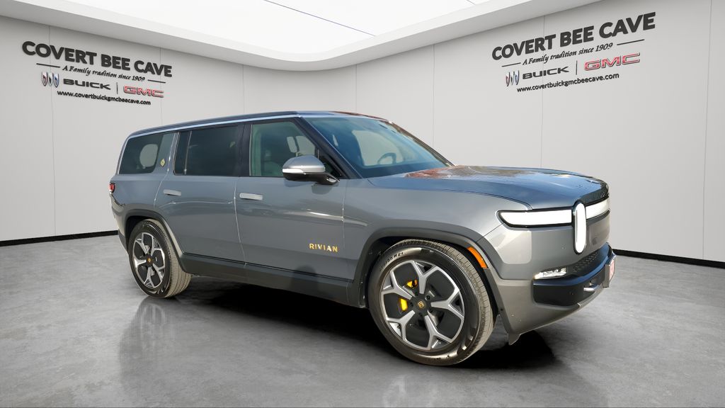 2023 Rivian R1S Adventure's photo