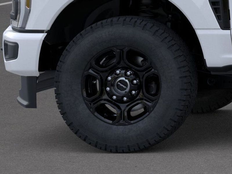 2025 Ford F-350 XL photo 18