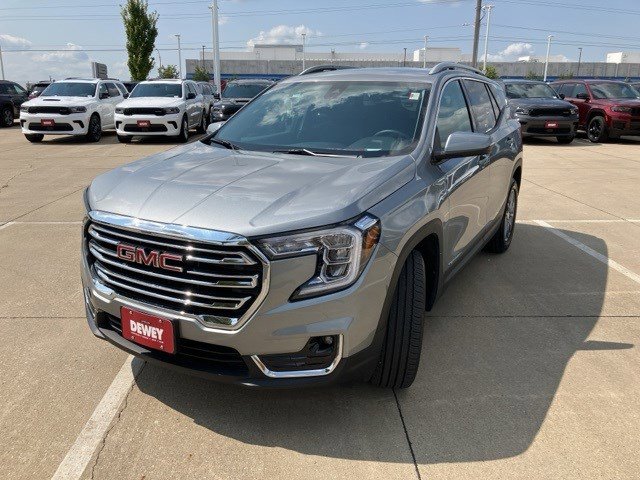 2024 Gmc Terrain SLT photo 3