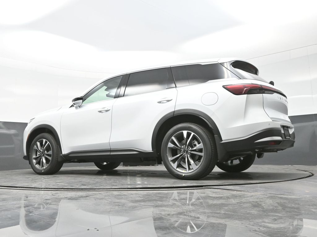 2026 Infiniti QX60 Pure photo 26