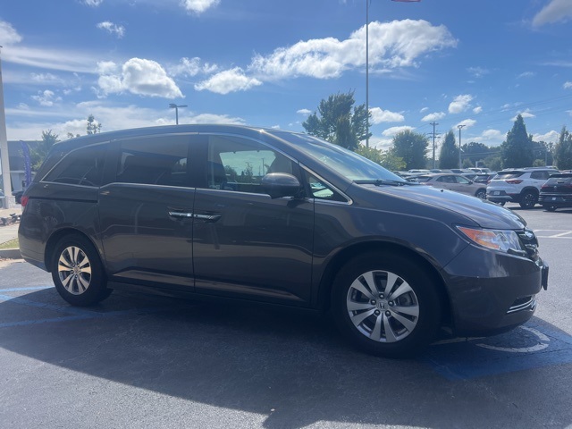 2015 Honda Odyssey EX photo 4