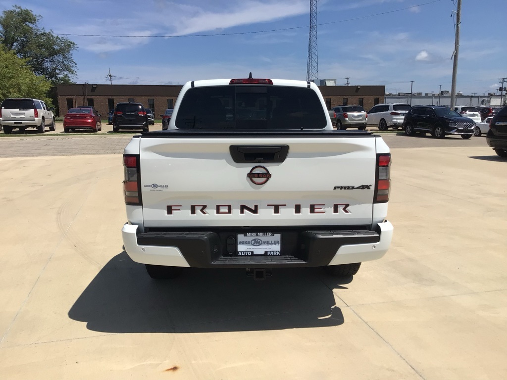 2023 Nissan Frontier Crew Cab PRO-4X photo 5