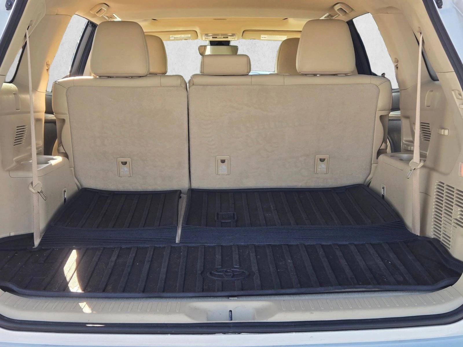 2017 Toyota Highlander XLE photo 3