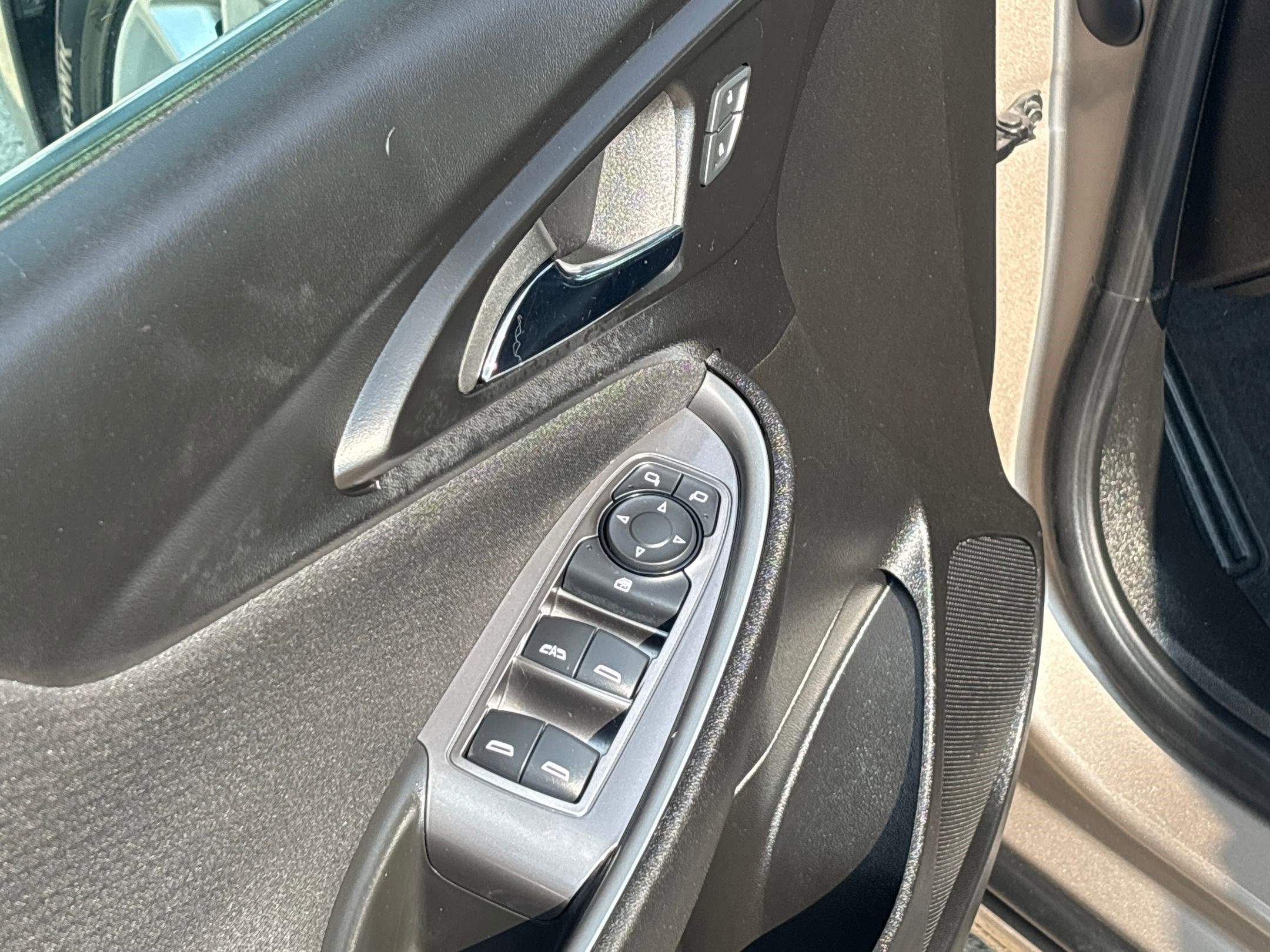 2023 Chevrolet Malibu 1LT photo 22
