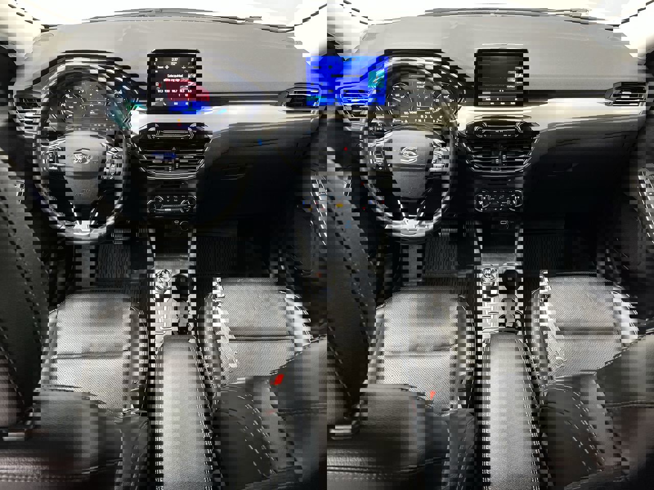 2021 Ford Escape SEL Hybrid photo 4