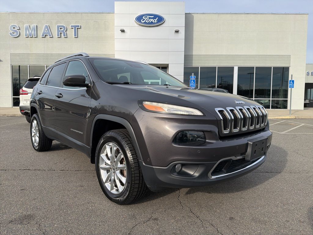 2016 Jeep Cherokee Limited's photo