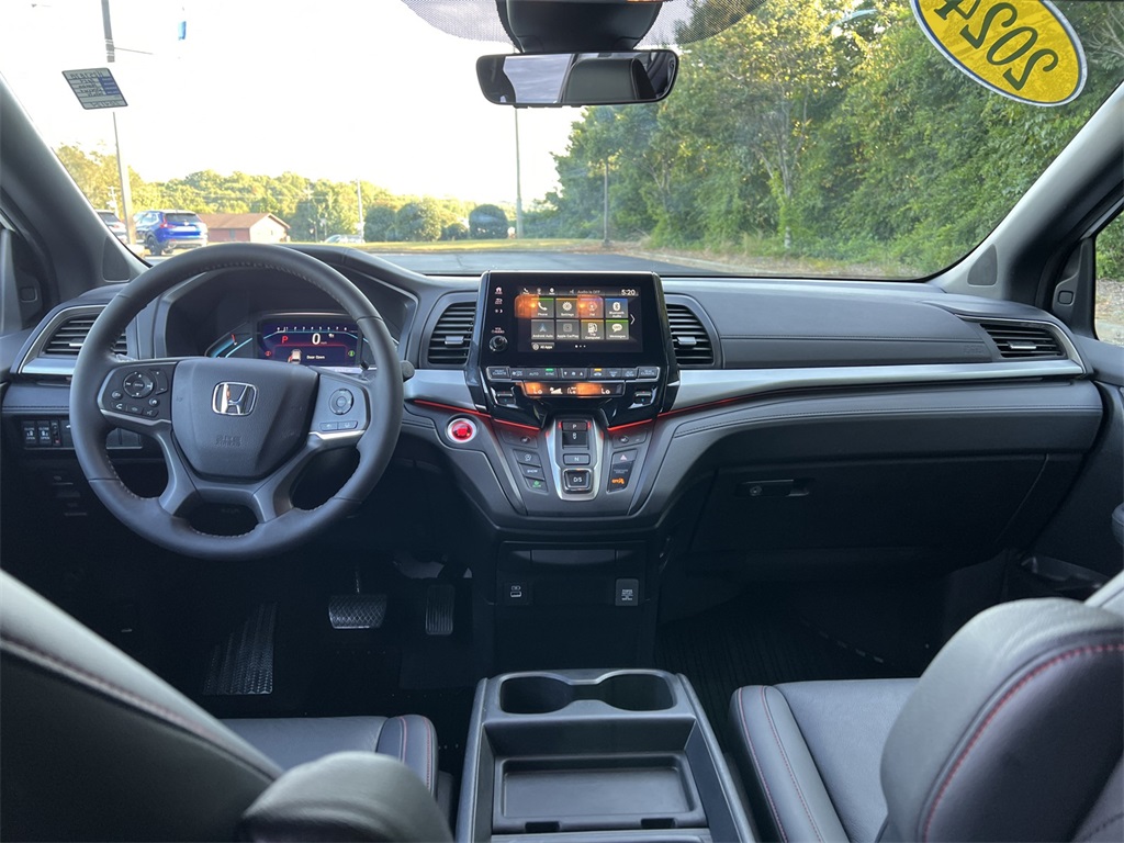 2024 Honda Odyssey Sport photo 37