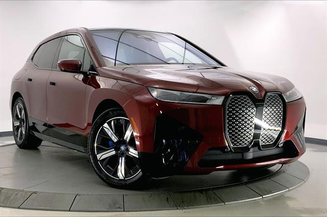 2022 BMW iX Base's photo