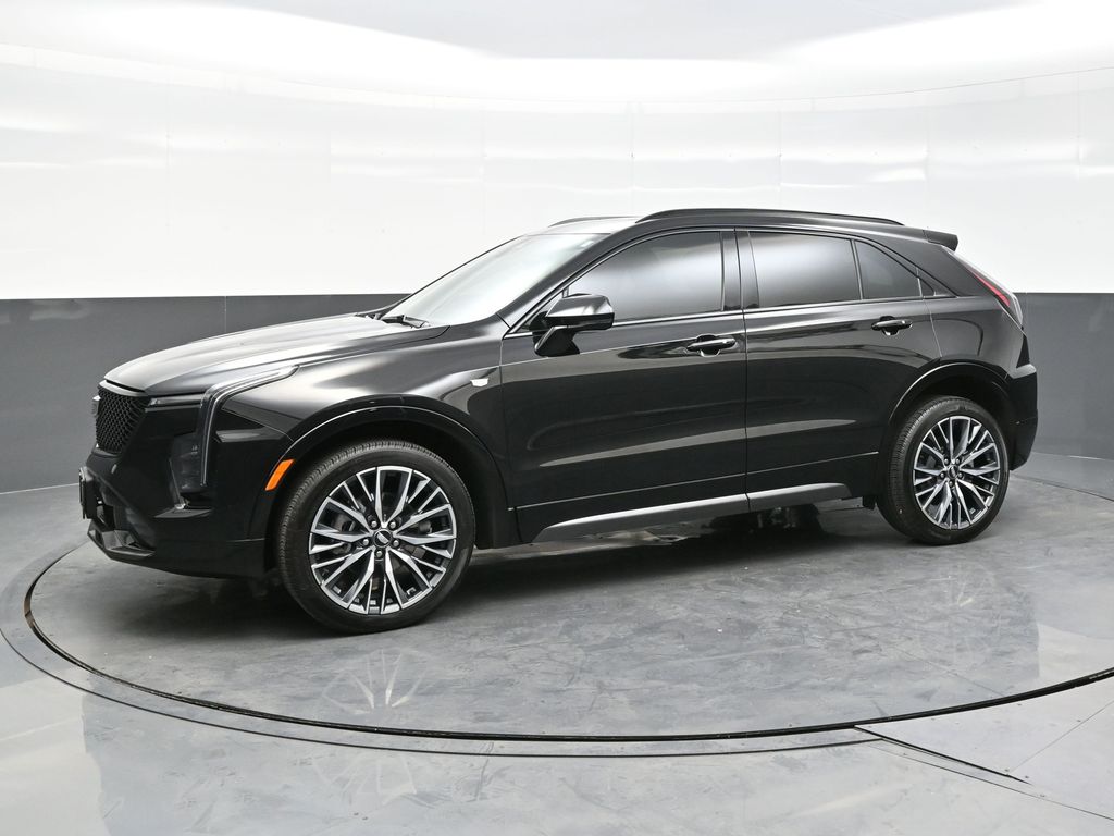 2024 Cadillac XT4 Sport photo 2
