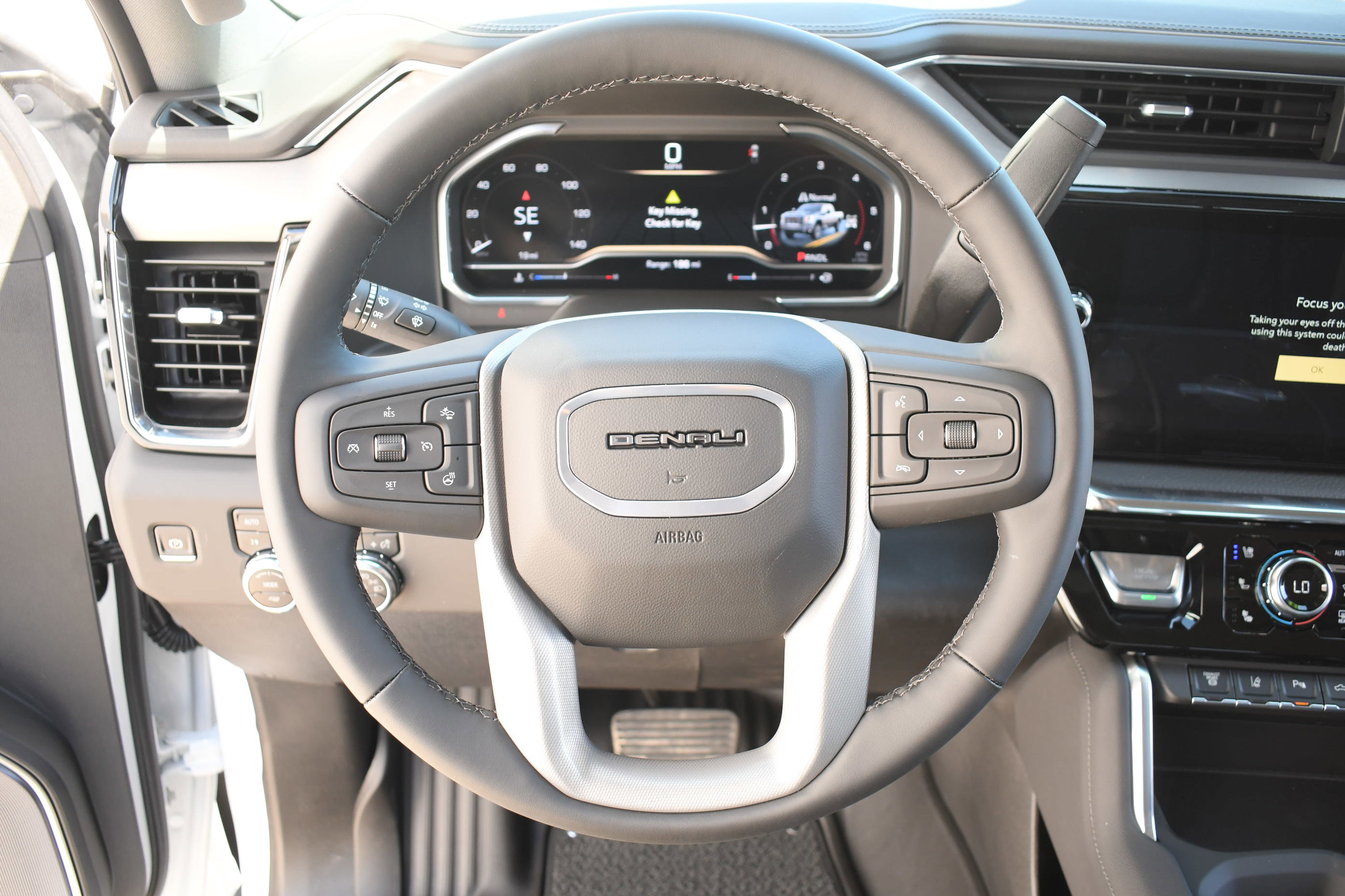 2025 Gmc Sierra 2500 HD Denali photo 29