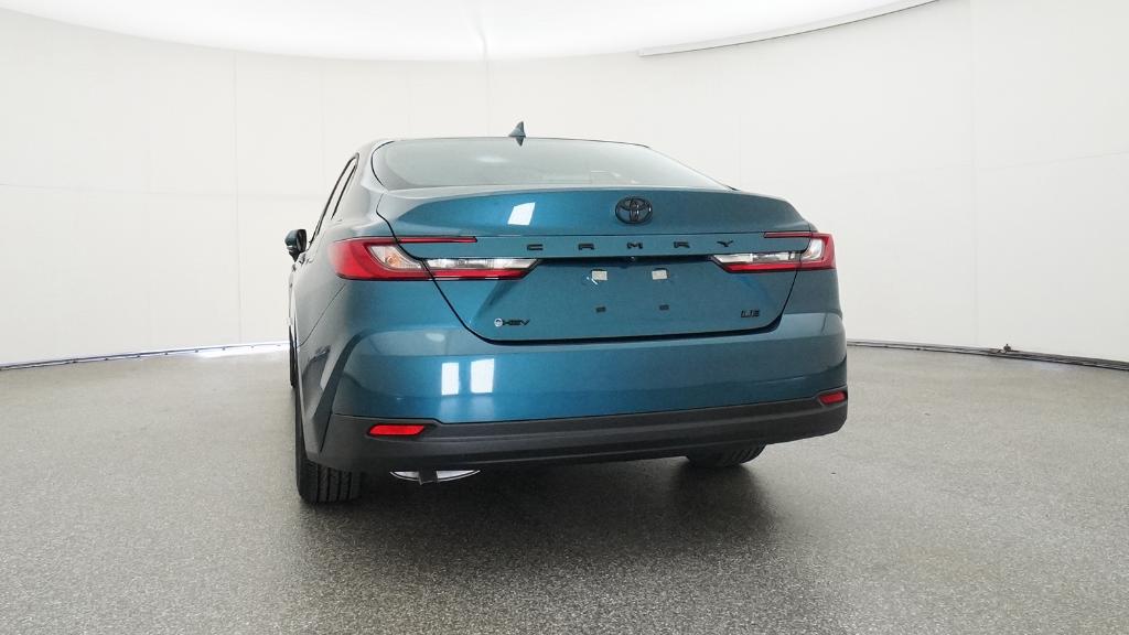 2026 Toyota Camry LE photo 15