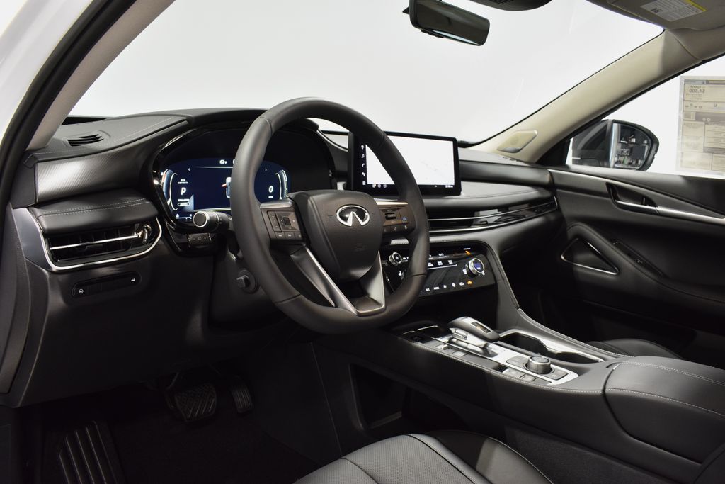 2026 Infiniti QX60 Luxe AWD photo 12