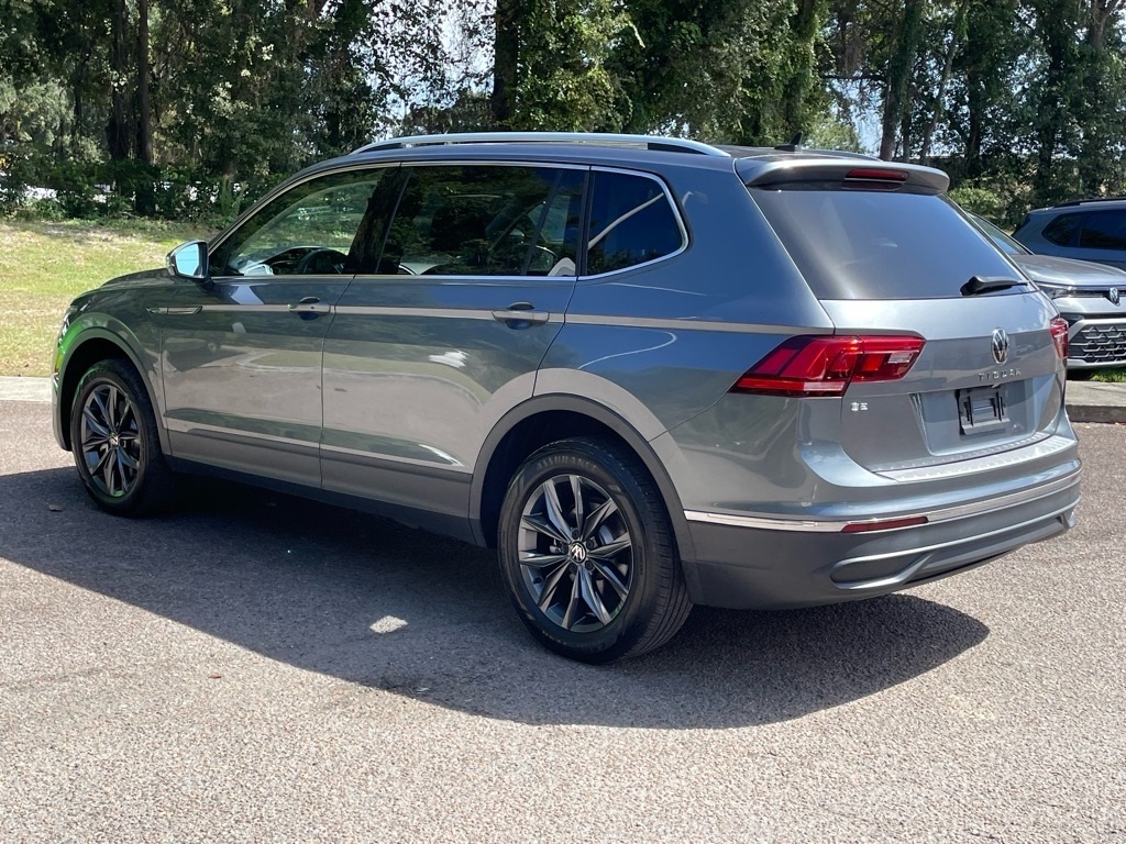 2022 Volkswagen Tiguan SE photo 25